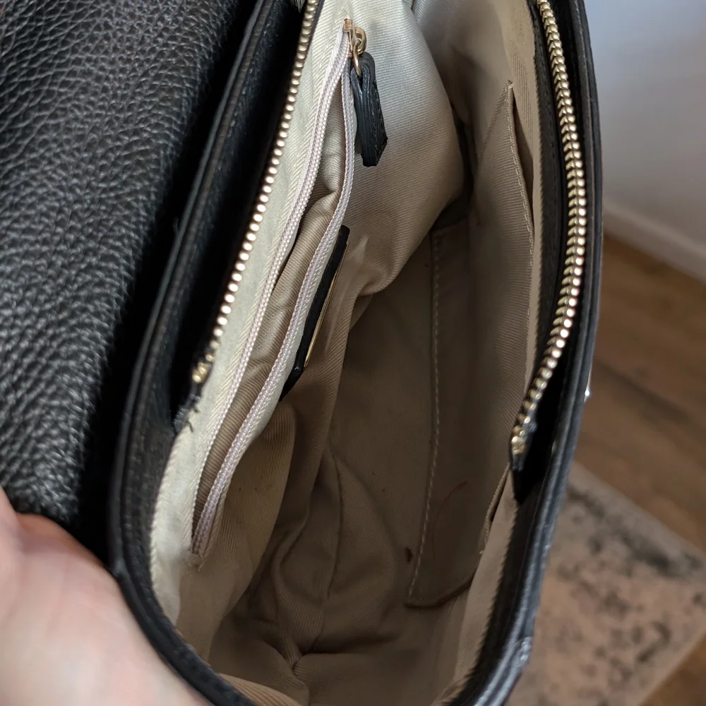 VALENTINO Black Claire Hand Bag - Picture 6 of 16